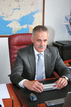 Александр Германович СМИРНОВ, исполнительный директор ООО &laquo;Камоцци-пневматик-Симферополь&raquo;