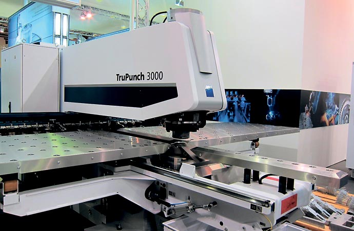 Листообрабатывающее оборудования концерна TRUMPF TruPunch 3000