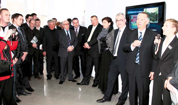 Представительство компании Phoenix Machine Tools AG &mdash; авторизированный дилер японской корпорации OKUMA