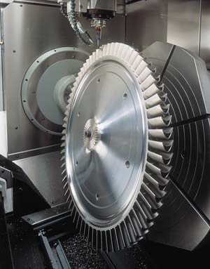 Обрабатывающий центр HERMLE