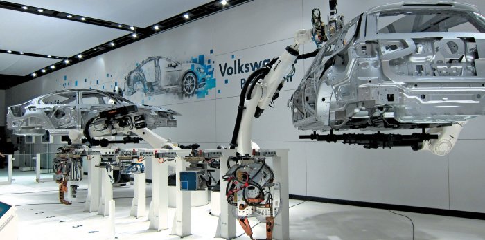 Коллаборативные роботы, интеллектуальные сети, умное производство на Hannover Messe 2015